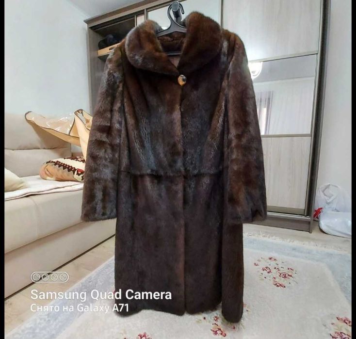 Продается шуба норковая