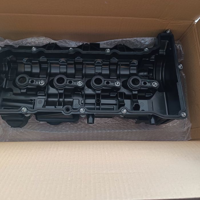 Капак клапани BMW N47D20 F20, F31 F31, X3 F25, X1 E84, F32 F33 F34, F10 F11 , E90 E91 E92 E93 и др