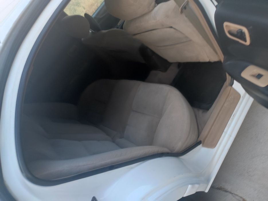 Nissan maxima a32