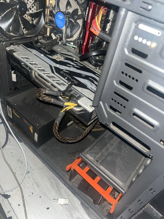 Vand pc cu i5 7400