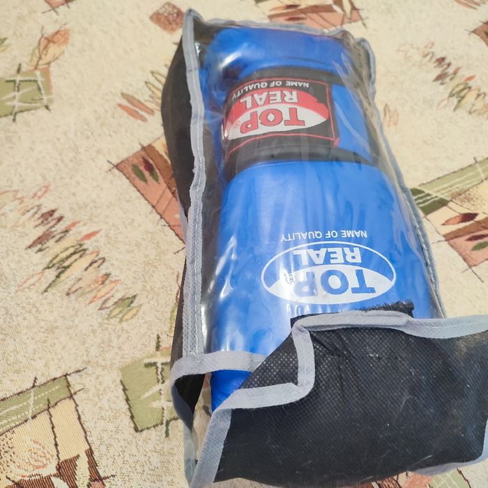 Перчатки для занятий бокса