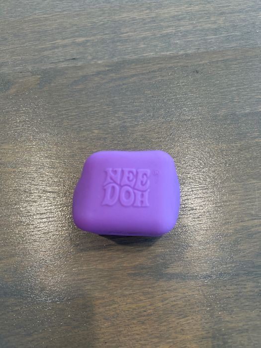 Needoh Mov Nice Cube Glow Original