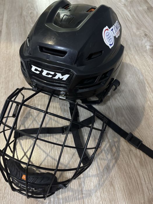 шлем ccm tacks 710