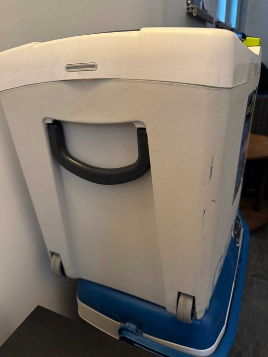 Електрическа хладилна кутия Gio Style Shiver 41 л, 12/230 V