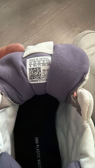 Ghete sport adidas 37 1/3