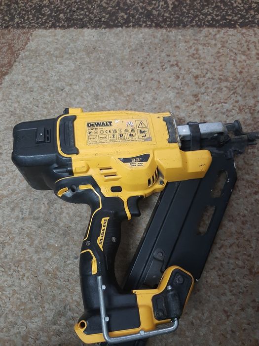 Devalt pisto cuie ca nou 2025 dcn930