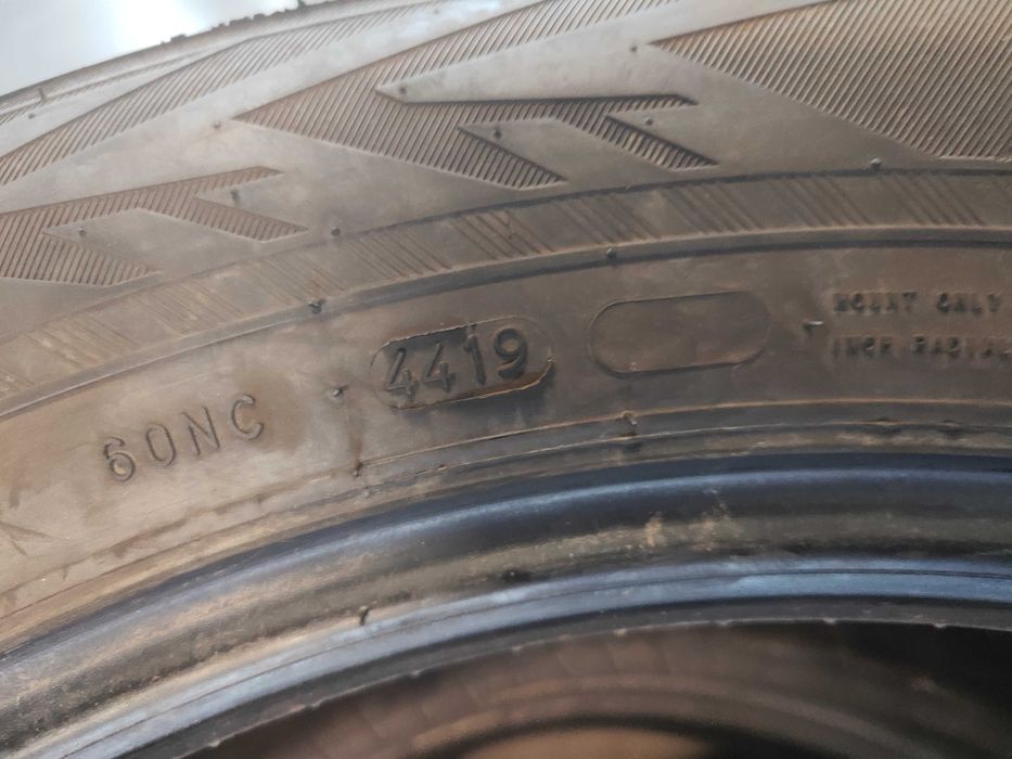 4бр.зимни гуми 225/60/18 Nokian