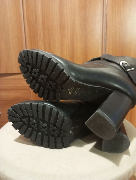 Полусапожки женские