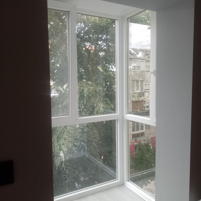 Apartamet modern  cu  2 camere , complet renovat   mutare imediata