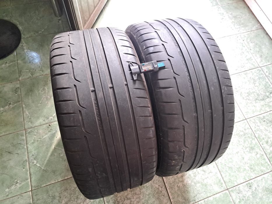2 anvelope 275/40 R19 Dunlop