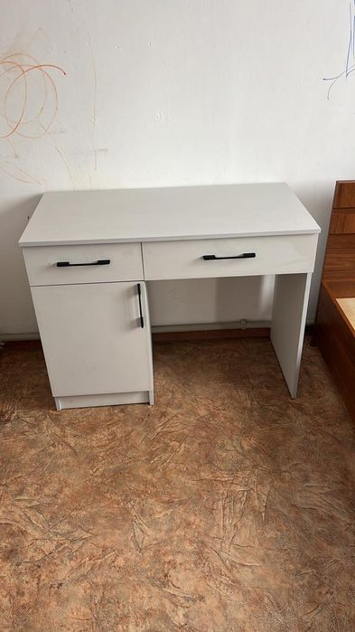 Туалетный столик