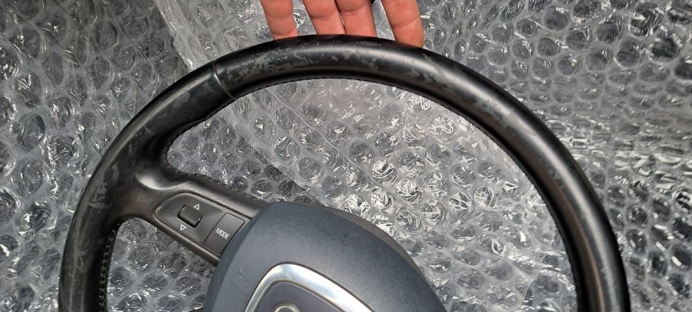 Волан с AirBag за AUDI A6 4F C6