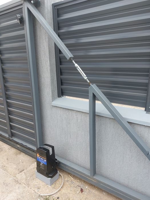Automatizări Porți Batante și Culisante