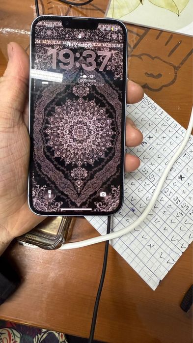 Продам Айфон 14 128 гб 81 %