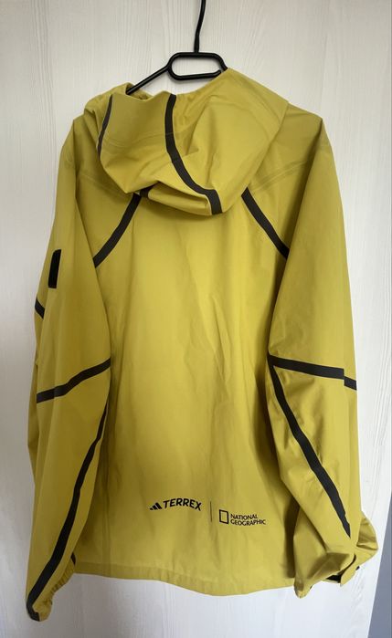Jacheta Adidas Terrex x National Geographic Climaproof Rain Jacket Yellow