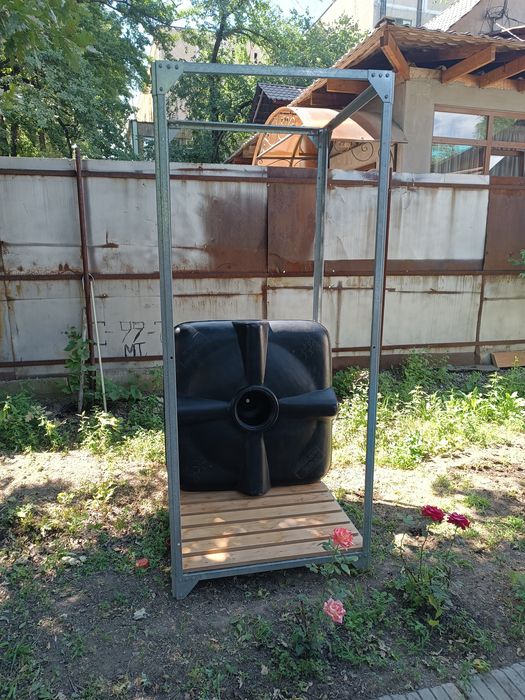 Душ новый, заводской, ёмкость 200л.