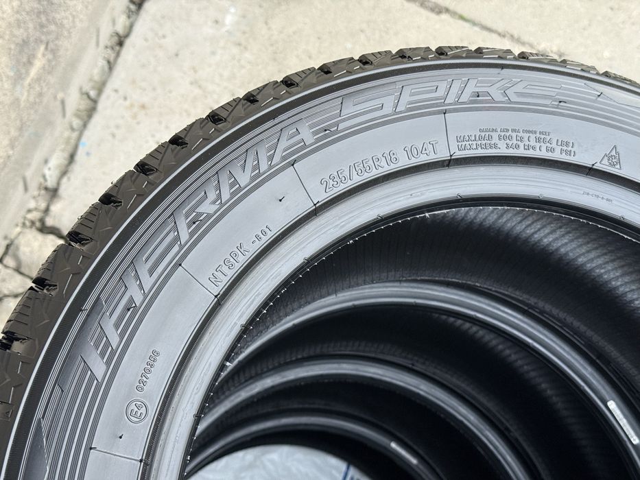235|55 R18. Nitto Therma Spike.