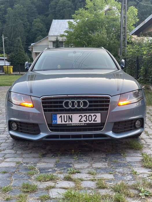 Vând Audi a4 b8 2011