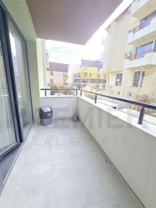 Дава се под наем Тристаен апартамент в Варна, Бриз - 80 кв.м за 1224 € - Снимка #9