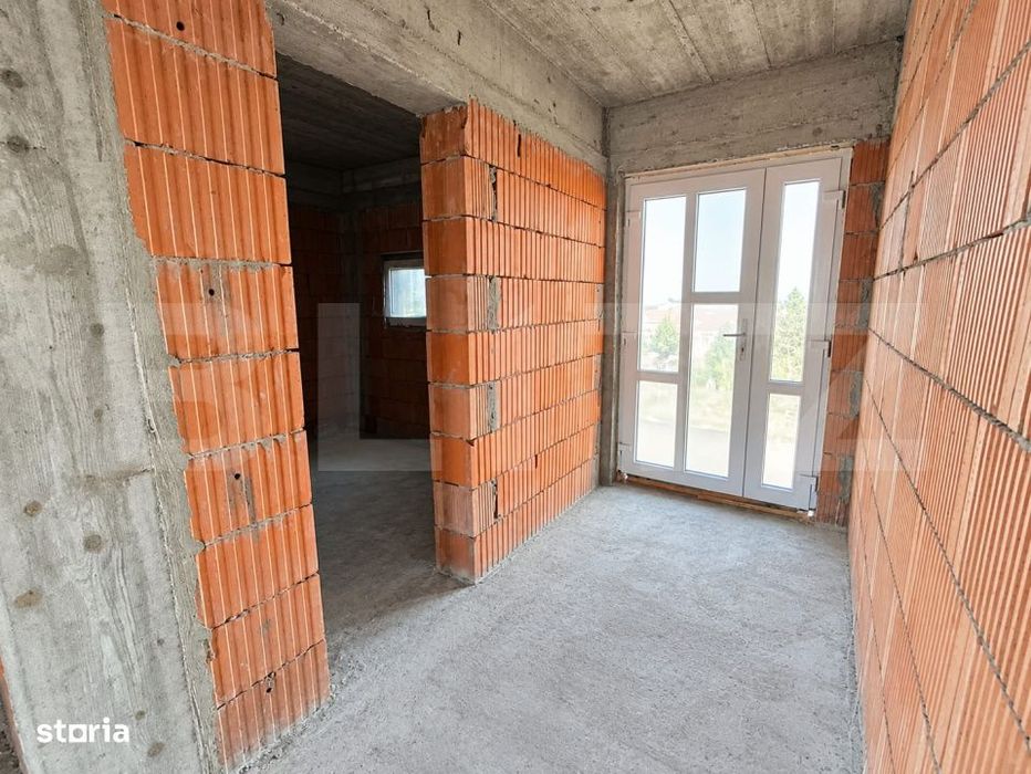 Casa P+M cu teren 486mp, Halchiu