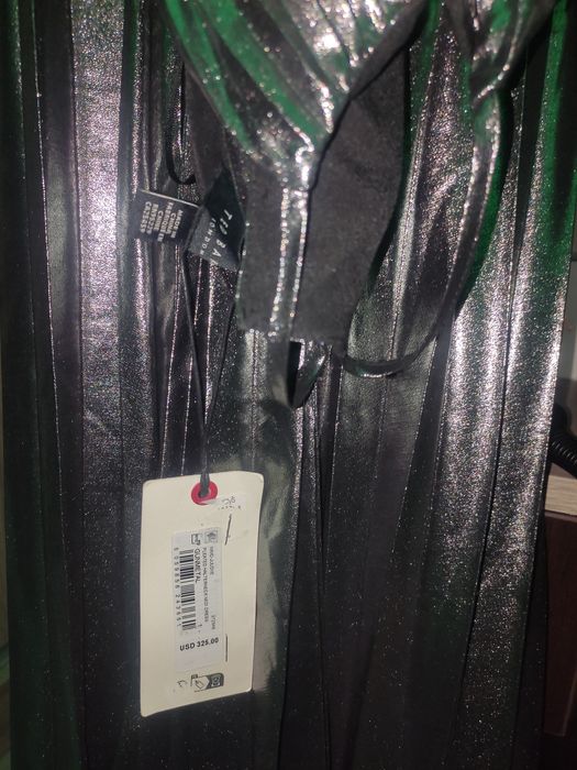 Дамска рокля Ted Baker,xs и гащеризон Mango подходящ за  бал,коктейл,о