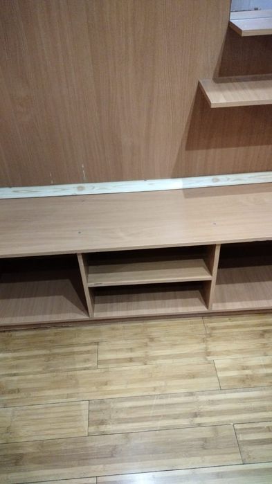 Прихожая продам срочно