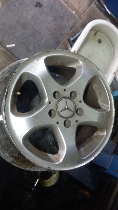 Диски для машин.