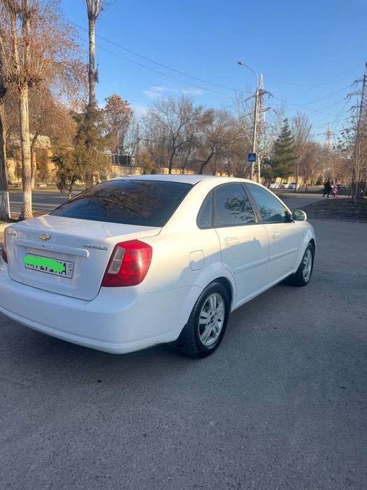 Lacetti механика сотилади! Продается Ласетти механика