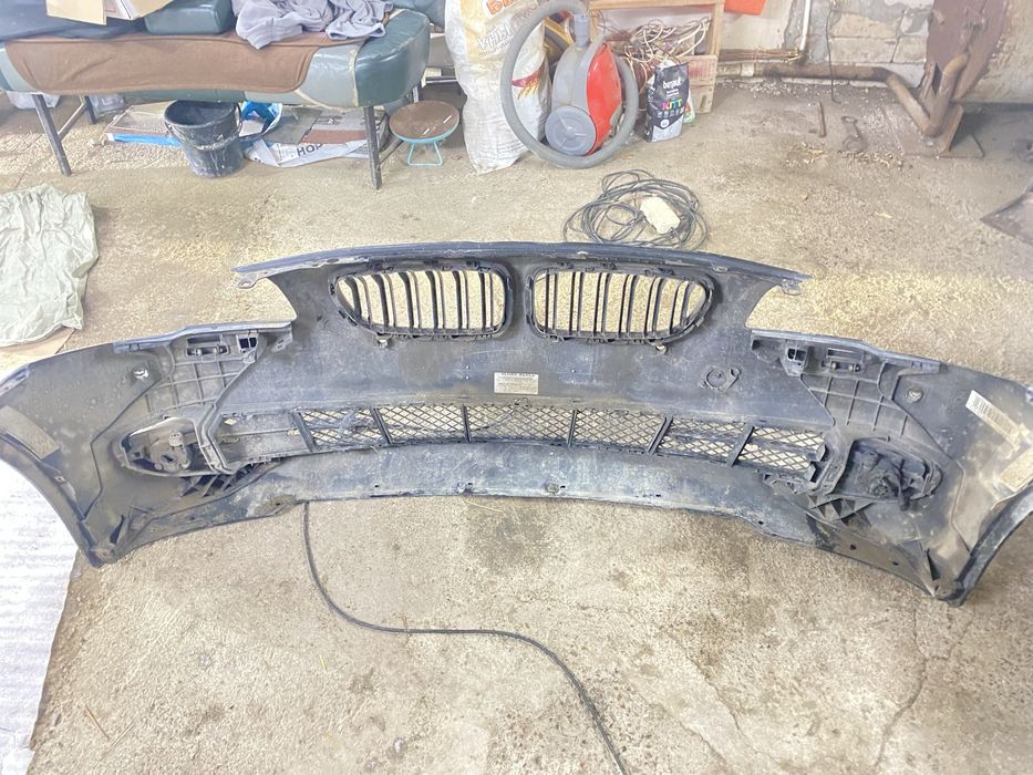 Продам бампер бмв ф10