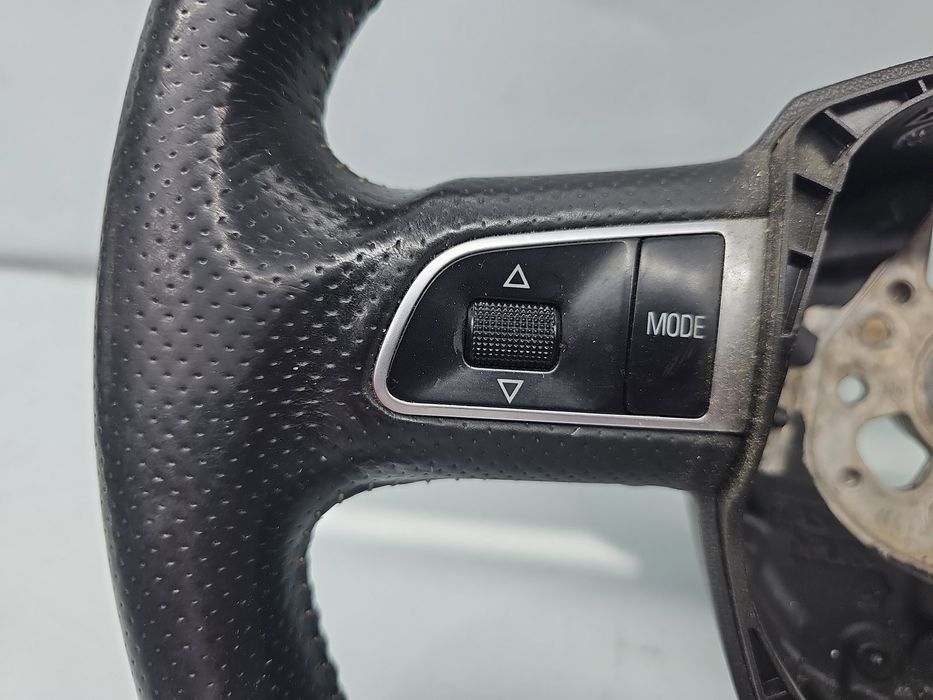 Volan AUDI A4 (8K2, B8) [Fabr 2008-2015] OEM