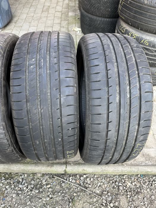 Cauciucuri vara 225 55 16 2 buc 7 mm 2 buc 5mm la 100 ron buc an 2023