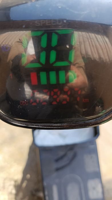 Bonvi скутер черный