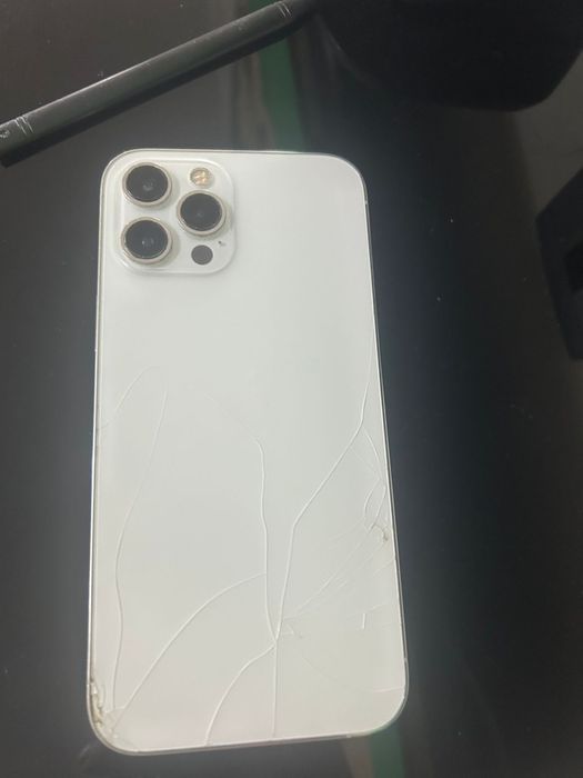 Aplle 12 pro max 256гб