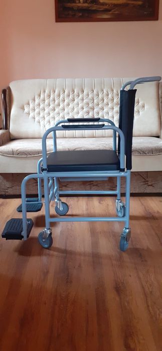 Scaun de toaleta cu roti, pliabil, sezut detasabil, otel cromat