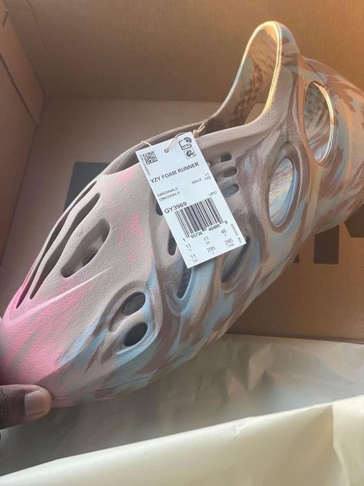кроссовки~krossovkalar «Adidas Yeezy Foam Runner Mx Sand Grey»