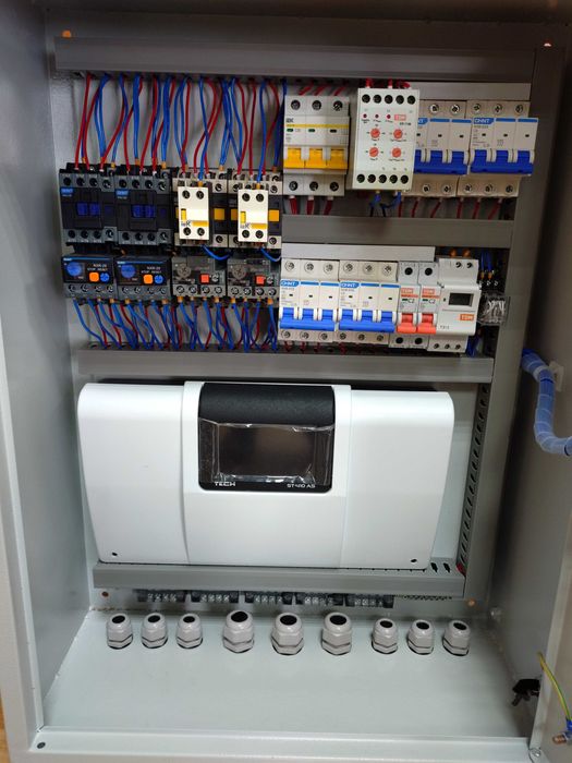 Шкаф БТП 4 с контроллером или без контроллера.