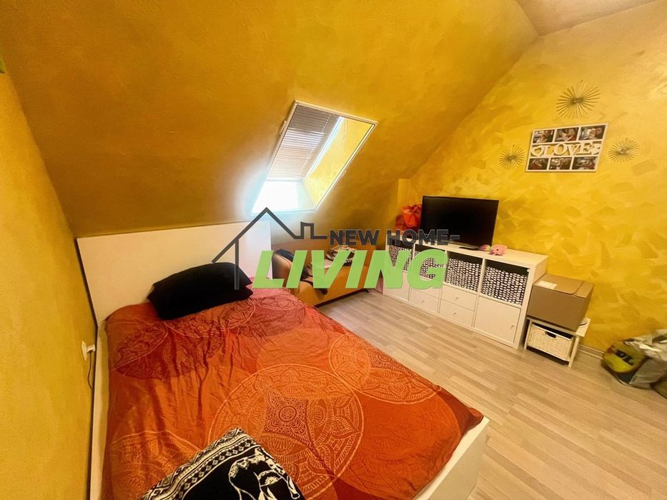 Продава се Тристаен апартамент в Пловдив, Кючук Париж - 94 кв.м за 2234 €/кв.м - Снимка #11