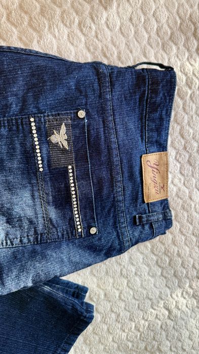 Blugi damă cu aplicații – mărimea 48