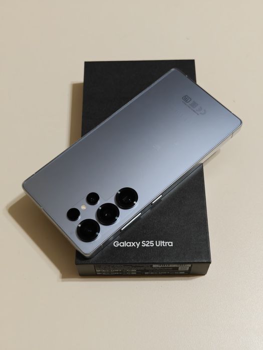 Samsung S25 Ultra 256 gb Ram 12 5G EAC
