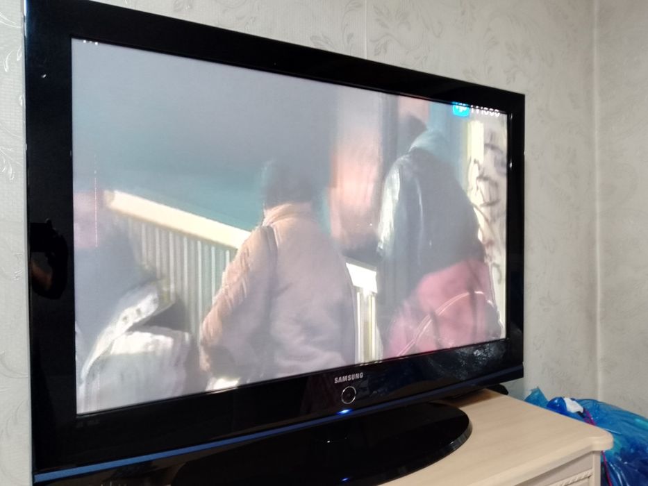 Продам телевизор