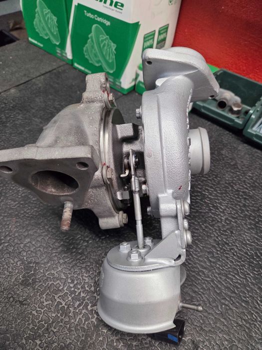 Turbosuflanta reconditionata VAG GTC1549VZ (817047-1 )
