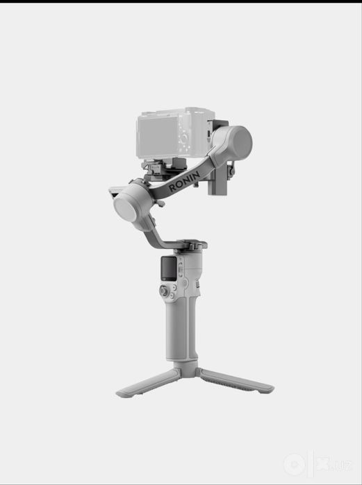 DJI RS 4 Mini sotiladi ko’p ishlamagan.