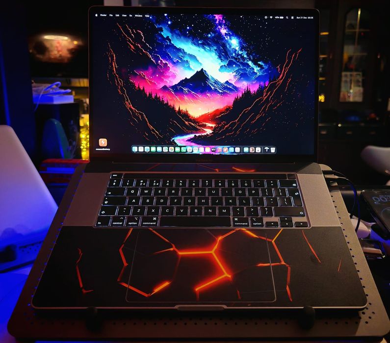 MacBook Pro 16”/AMD RadeonPro 5500M 4Gb/ 16Gb/i9/1Tb/Schimb cu iPad 11