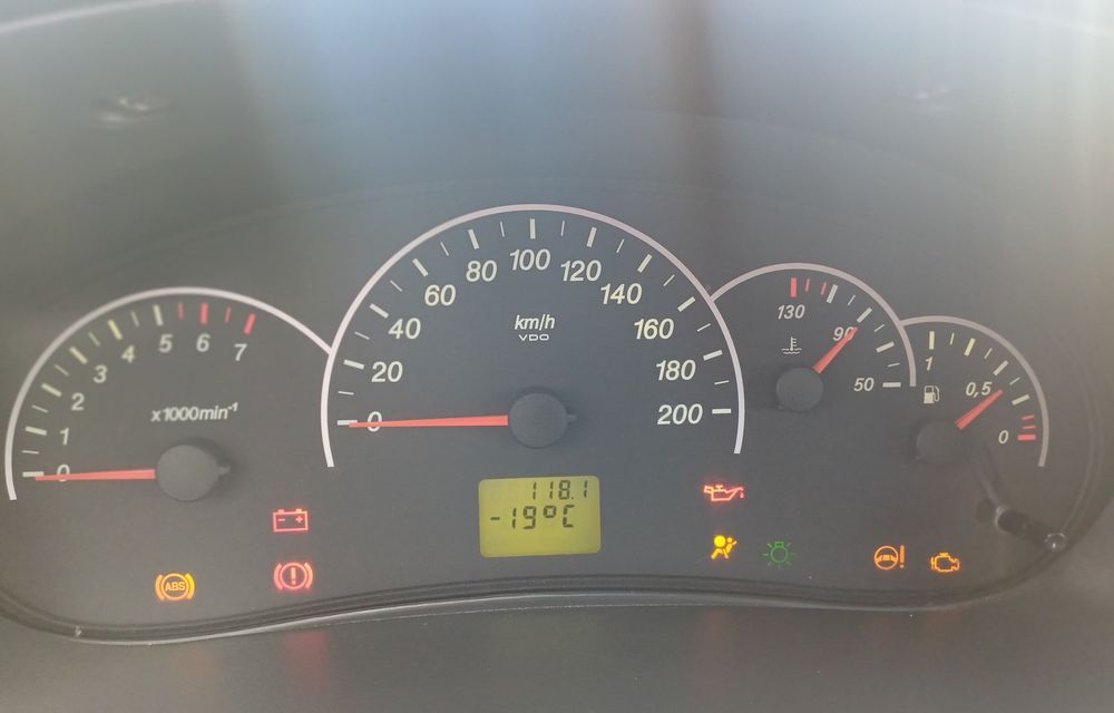 Продам Приору в отличном состояний