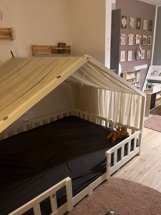 Pat copii tip casuta saltea inclusa