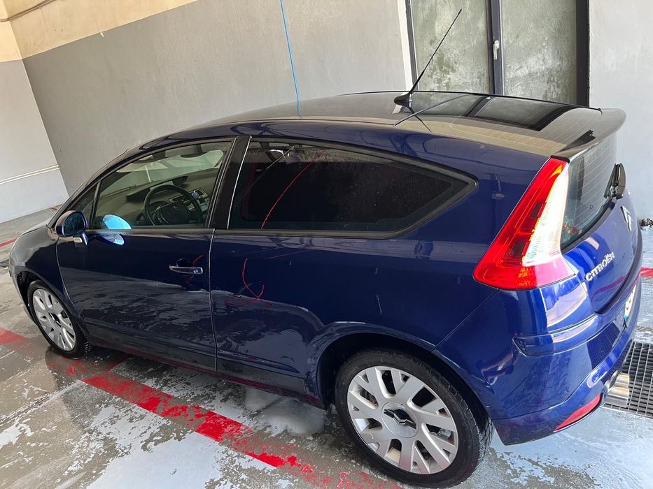 vând mașină citroën C4