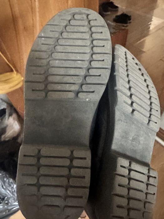 Туфли для деочек и на мальчика