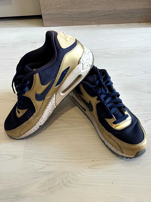 Различни модели обувки оригинални