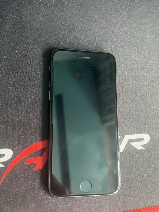 Iphone 8 64 gb.