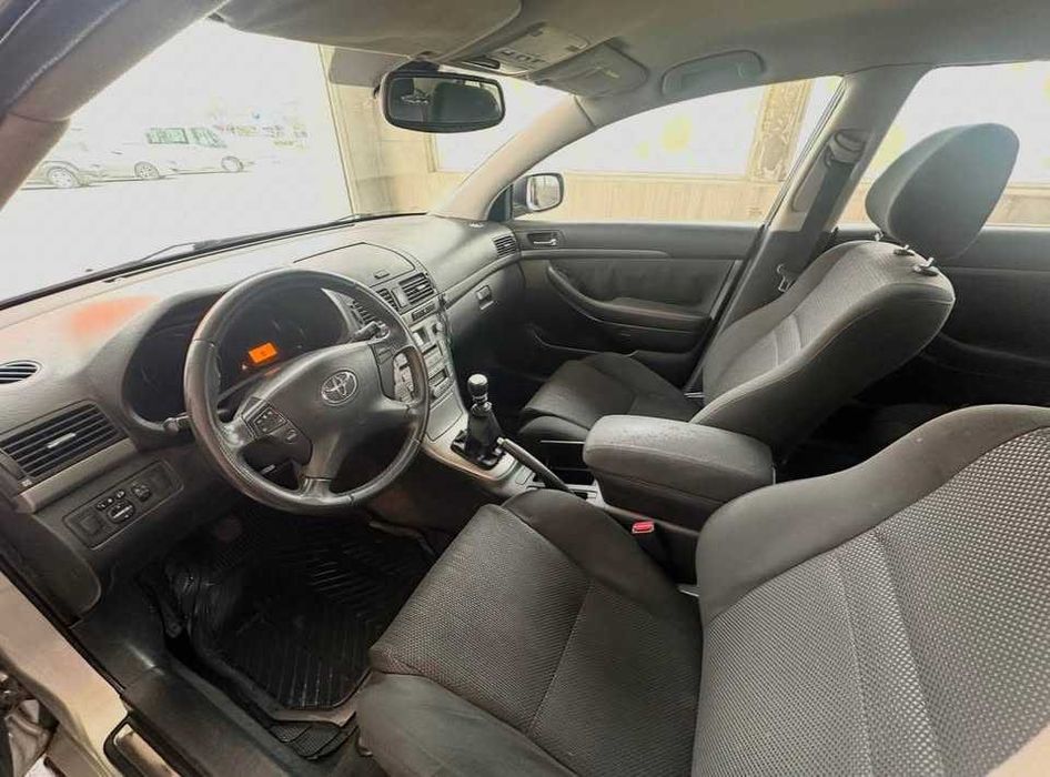 Toyota Avensis D4D, 2.2, 150 к. с.